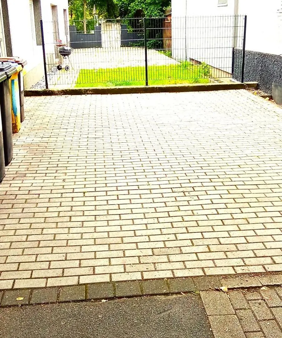 Topflat Mit Kueche I Gratis Parkplatz I Drei Schlafzimmer I Zentrumnah Dortmund