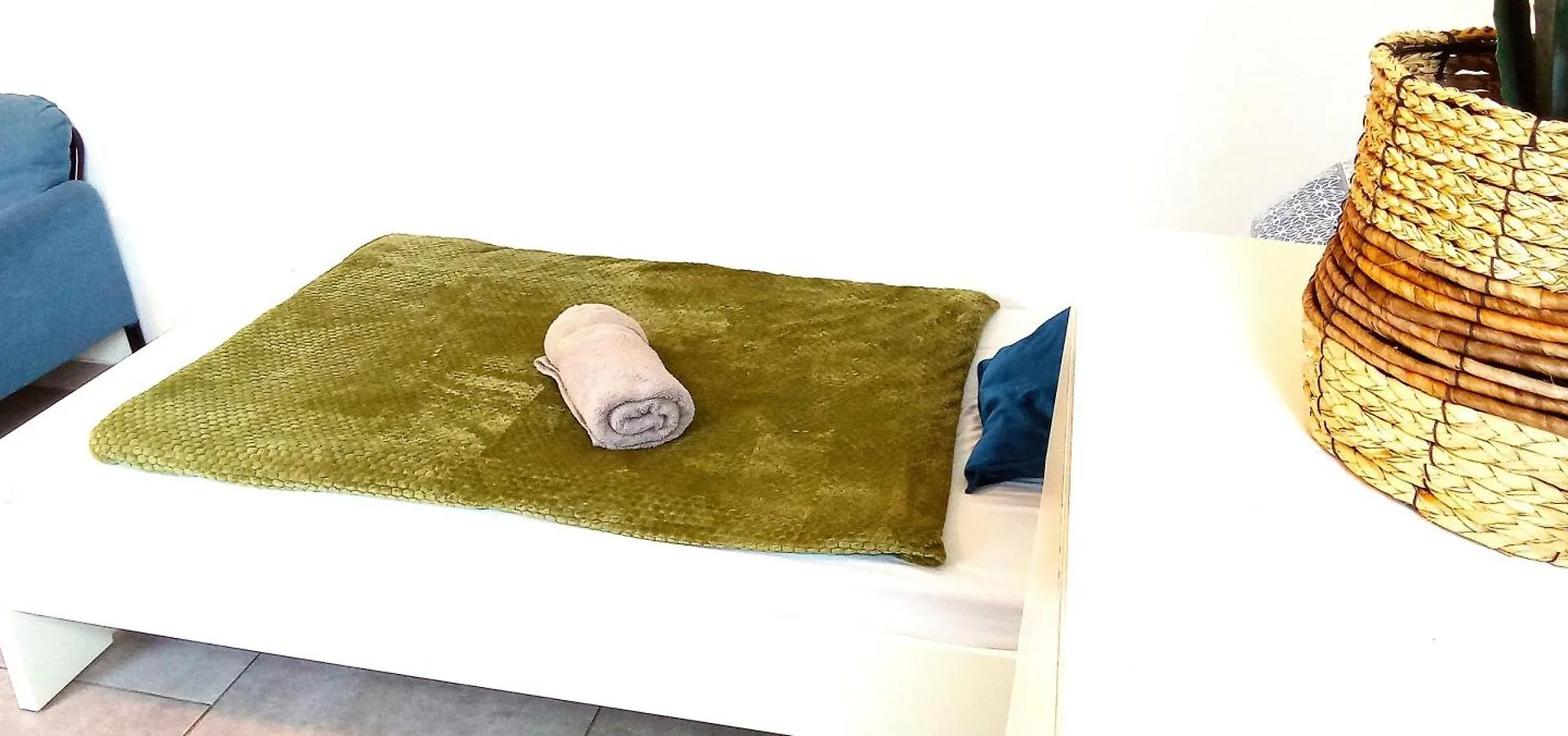 Apartment Topflat Mit Kueche I Gratis Parkplatz I Drei Schlafzimmer I Zentrumnah Dortmund