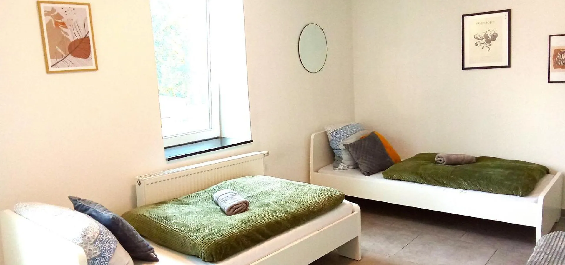Topflat Mit Kueche I Gratis Parkplatz I Drei Schlafzimmer I Zentrumnah Dortmund 0*,  Deutschland
