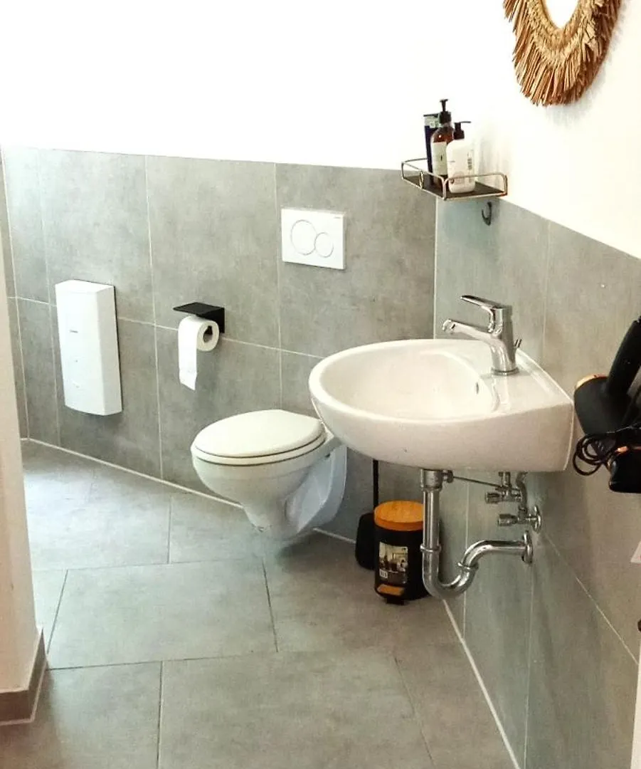Topflat Mit Kueche I Gratis Parkplatz I Drei Schlafzimmer I Zentrumnah Dortmund 0*,